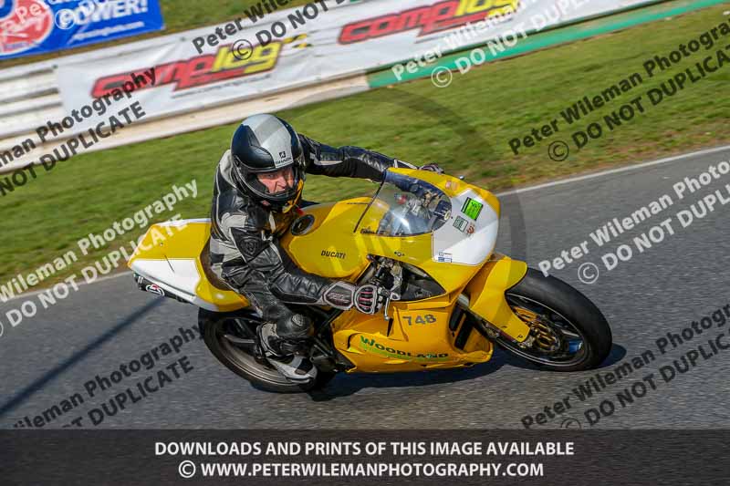 PJM Wedding Photography;enduro digital images;event digital images;eventdigitalimages;mallory park;mallory park photographs;mallory park trackday;mallory park trackday photographs;no limits trackdays;peter wileman photography;racing digital images;trackday digital images;trackday photos